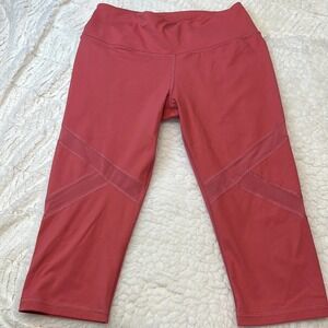 Victoria Sport Dark Pink Cropped Leggings with Mesh Inserts. Size Medium. EUC
